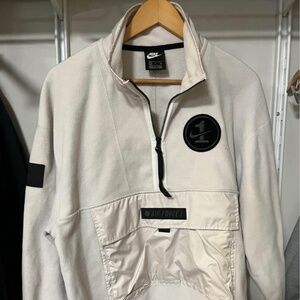 Nike half zip fleece sweater